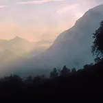 La Del Rey 2*