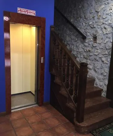 La Del Rey 酒店 2*