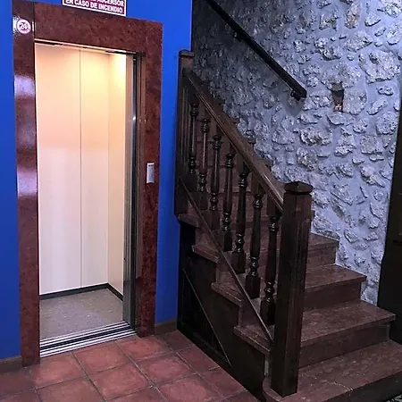 La Del Rey 酒店 利亚内斯